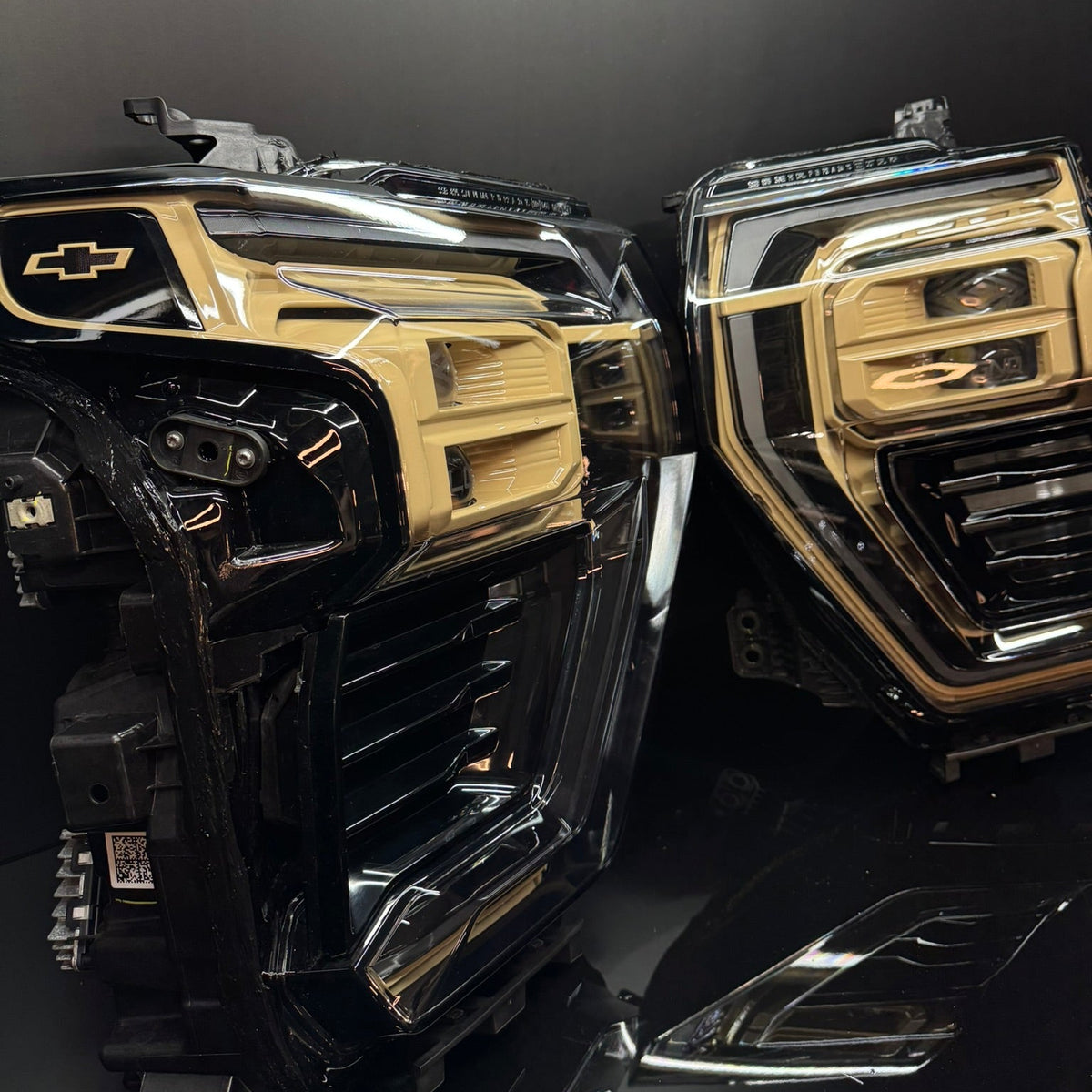 Chevy Silverado OEM Projector Headlights (2023-2026 HD)
