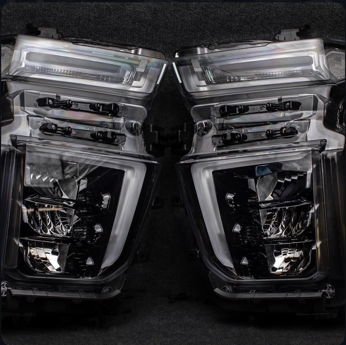 Chevy Silverado OEM Reflector LED Headlights (2020-2022 HD)