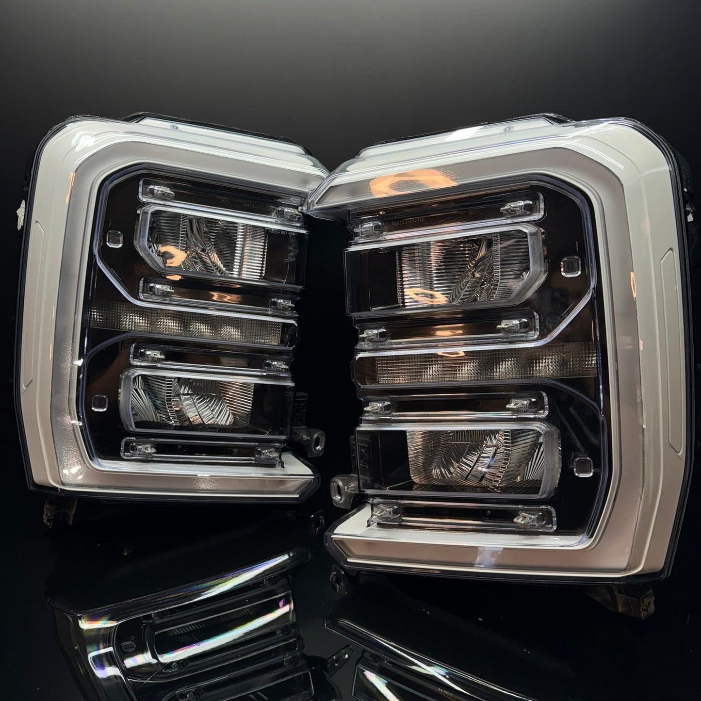 Ford Superduty OEM Reflector Headlights (2023-2026)