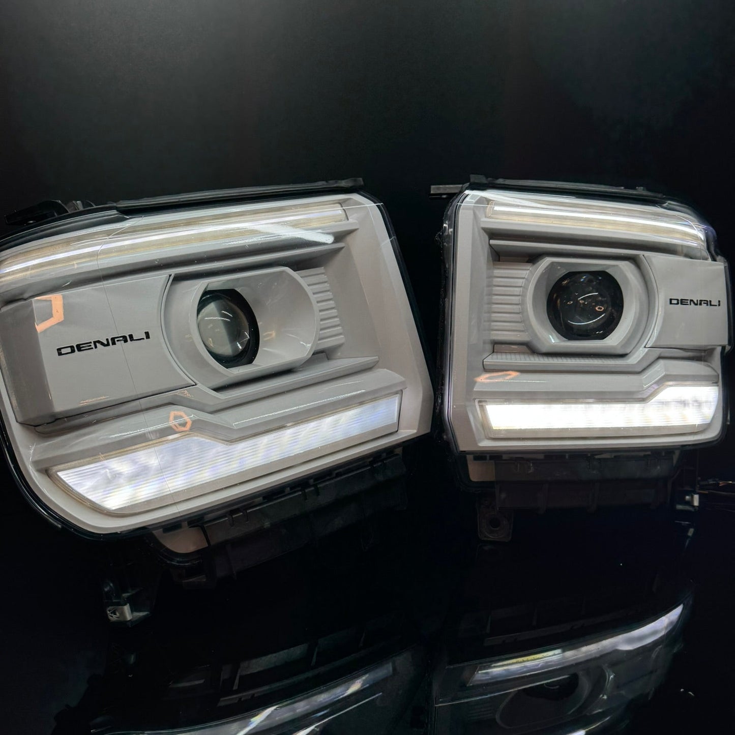 GMC Sierra OEM Headlights (2015-2019 HD)